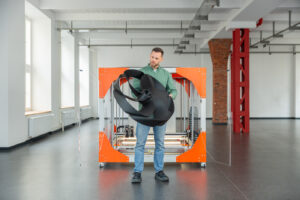 BigRep ONE.5_Front_HoldingPrint_1