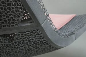 Un_treillis_pour_chaque_occasion_OECHSLER_produit_des_treillis_innovants_imprimés_en_3D_pour_la_première_fois_grâce_à_la_magie