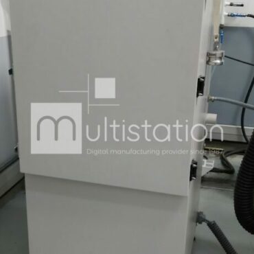 M220901 EOS M270