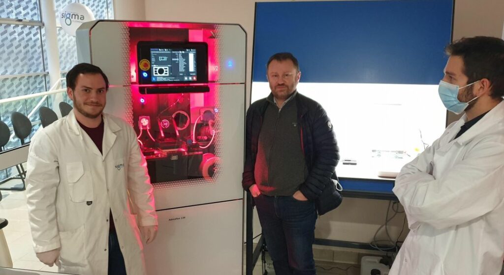 ADMATEC - Sigma Clermont in France receives its Admaflex printer for bioceramics 
