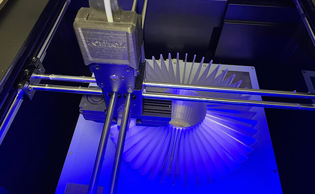 ZORTRAX - 3D Printing Low-Cost Components for an Air Quality Monitoring Lamp