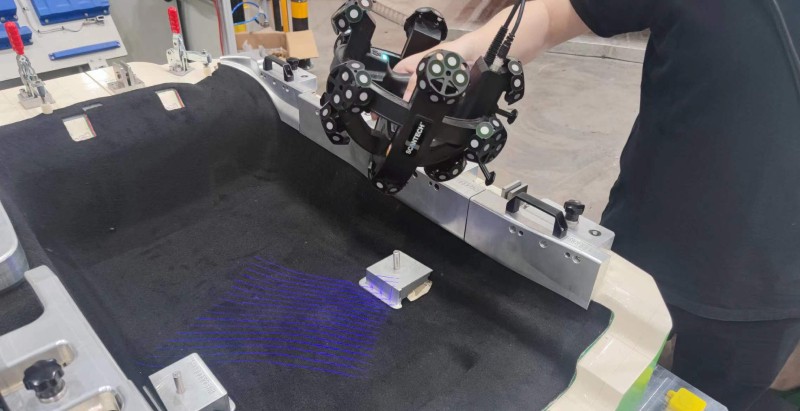 Scantech - 3D Scanning Car Mats to Aid in Product Development