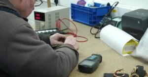 The-Raise3D-Pro2-Series-Grants-Brucom-the-Ability-to-3D-Print-a-Bespoke-Wire-Harness-2-1-750x392
