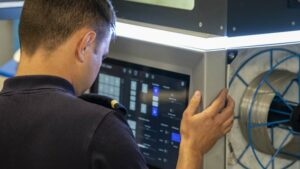 Consolidates-its-position-as-a-benchmark-in-the-defense-sector